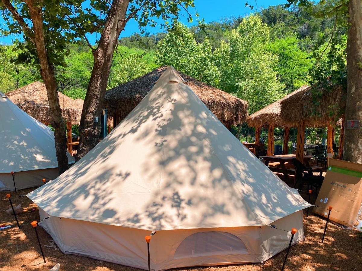 Son'S Guadalupe Glamping Tents - Adorable Riverside Glamping Tents Perfect A Family Getaway! New Braunfels Exterior photo