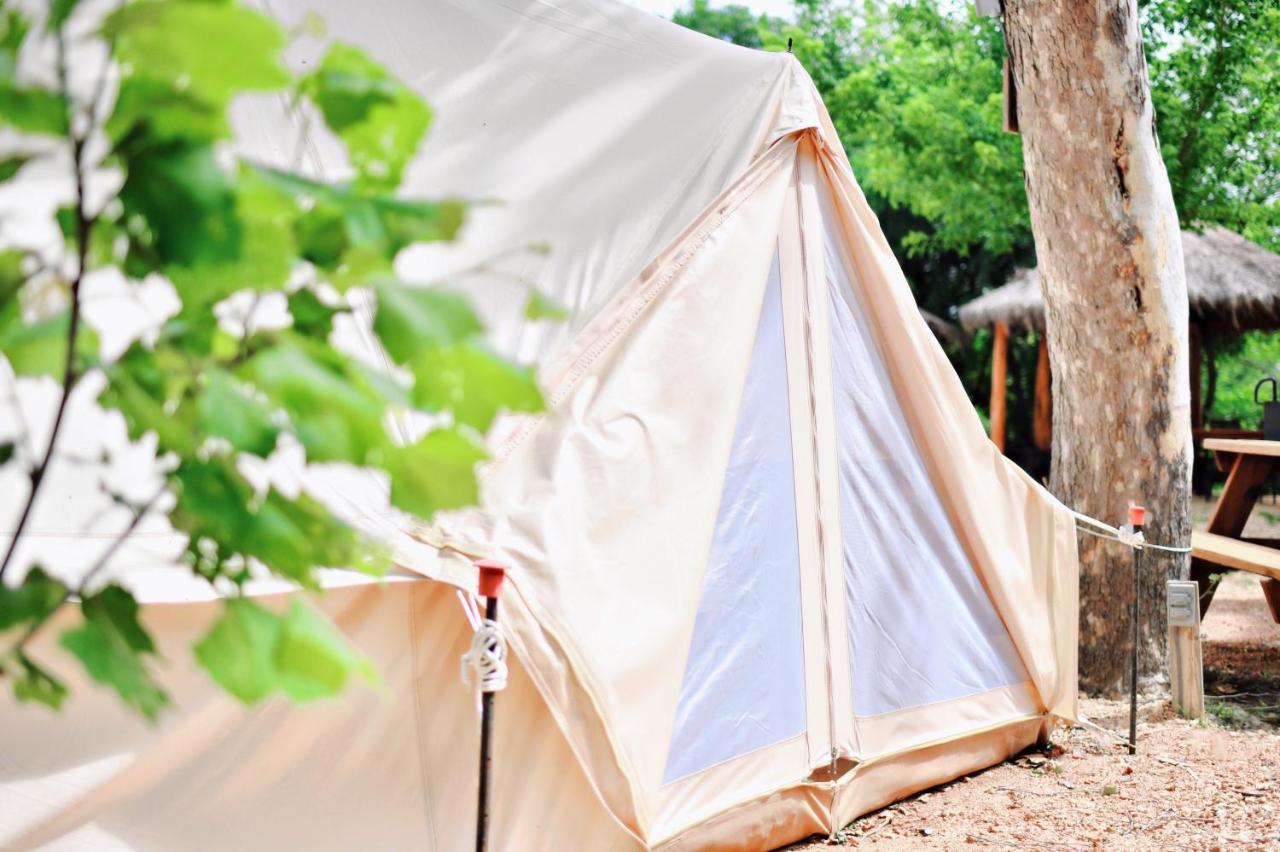 Son'S Guadalupe Glamping Tents - Adorable Riverside Glamping Tents Perfect A Family Getaway! New Braunfels Exterior photo